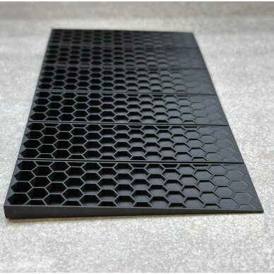 Kaladėlė su kampu 33x100x 1mm - 6mm lyginamoji plokštelė juodos spalvos 1 vnt